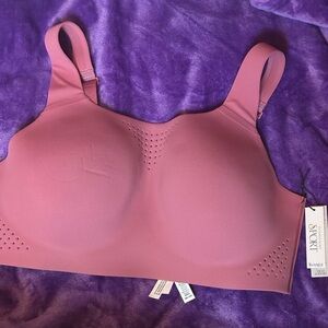 Victoria Secret Women's Sport Bra in Pink